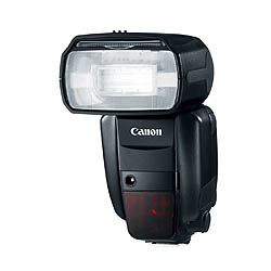 Canon Speedlite 600EX-RT: front view