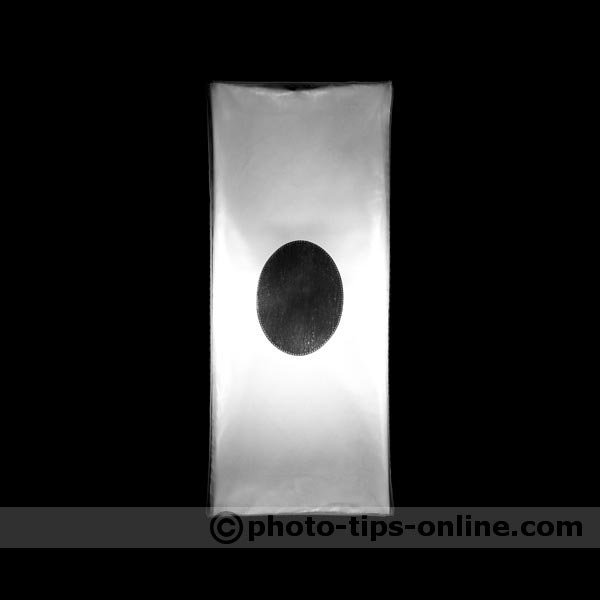 Aurora Firefly Strip Box flash diffuser: vertical orientation, flash zoom at 24mm