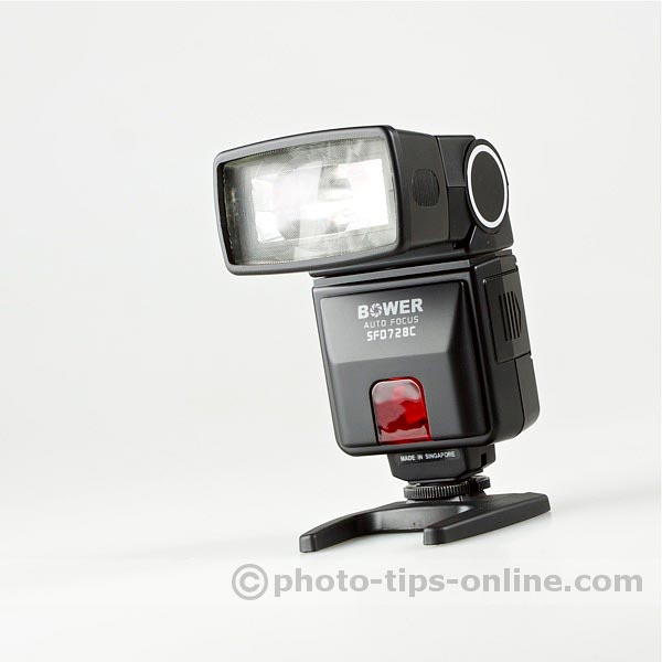 Bower SFD728 digital flash: front view