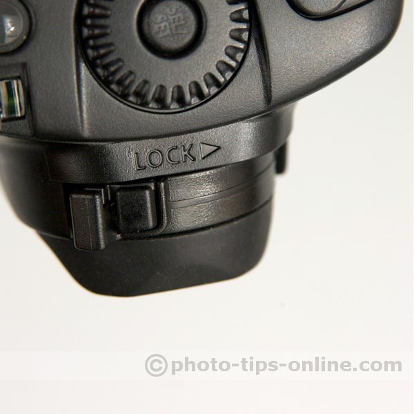 Canon Speedlite 580EX II: foot lock
