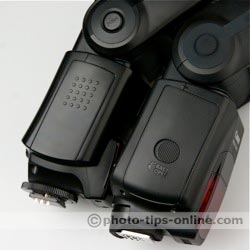 Canon Speedlite 580EX vs. Canon Speedlite 580EX II: battery compartment doors