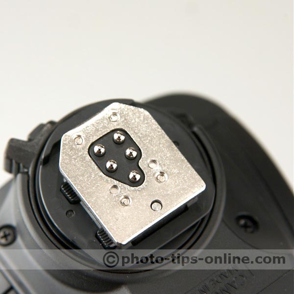 Canon Speedlite 430EX II flash: pins