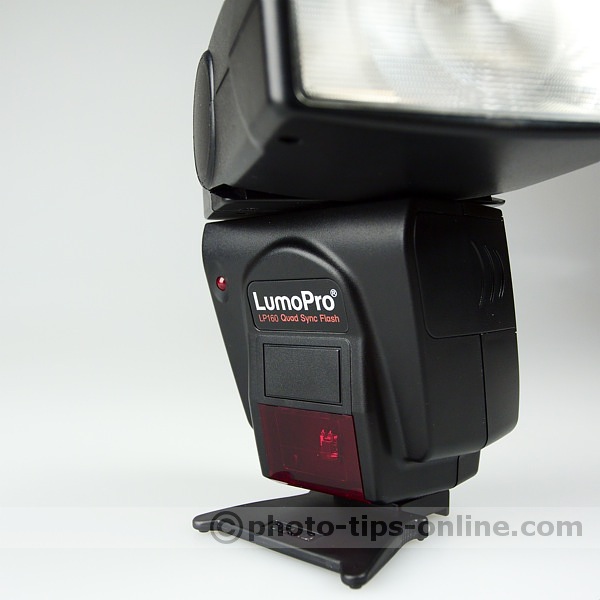 LumoPro LP160 flash: logo