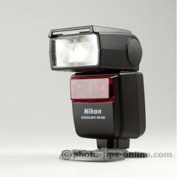Nikon Speedlight SB-600 flash: front view