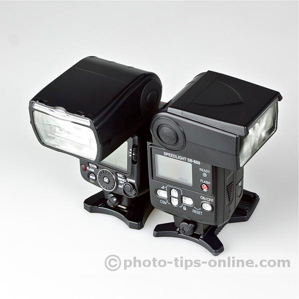 Nikon Speedlight SB-700 vs. Nikon Speedlight SB-600: rotation limit to the right