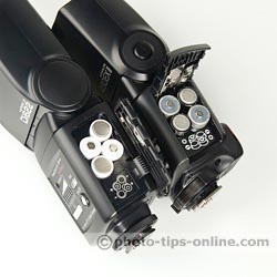 Nissin Di622 II vs. Canon Speedlite 430EX II: battery compartments