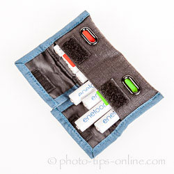Rogue Indicator Battery Pouch: fits 8 AA batteries
