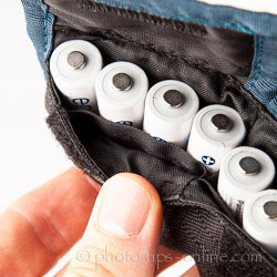 Rogue Indicator Battery Pouch: tip 1 - pull the side