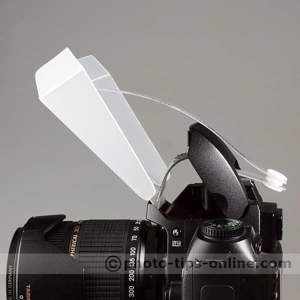 Speedlight Pro Kit Mini Bounce: side view, on camera