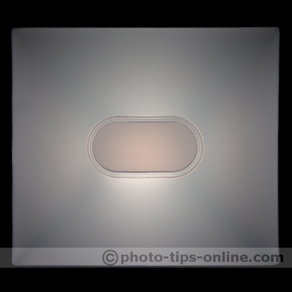 LumiQuest Softbox III flash diffuser test: hot spot, flash zoom at 14mm